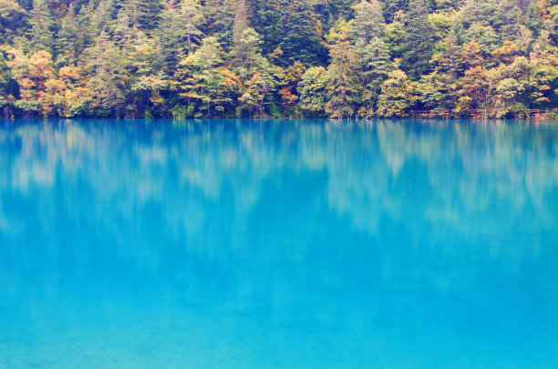 四川九寨沟山水美景自然风光