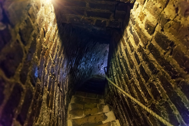古代监狱图片素材 古代监狱设计素材 古代监狱摄影作品 古代监狱源文件下载 古代监狱图片素材下载 古代监狱背景素材 古代监狱模板下载 - 搜索中心
