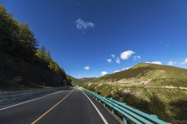 最陡峭公路