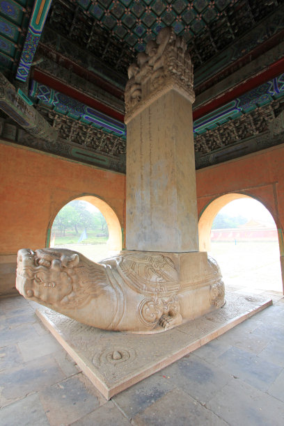 清代皇帝塑像