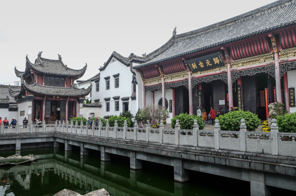 湖北