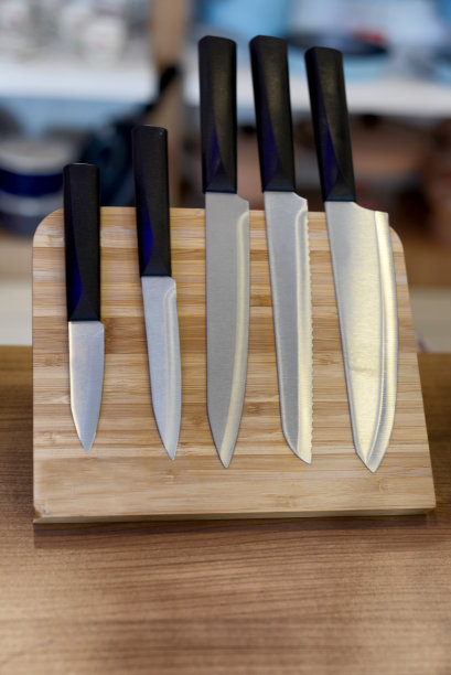 knife