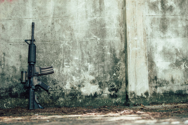 m16