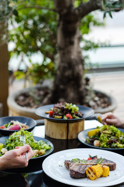 竖版健康食堂文化墙