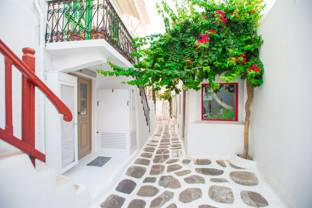 mikonos