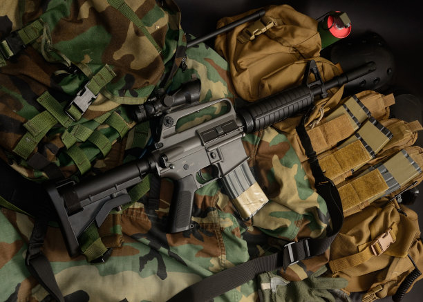 m16