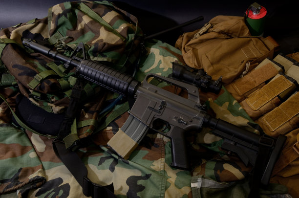m16
