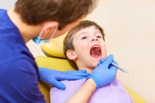 儿童牙科护理