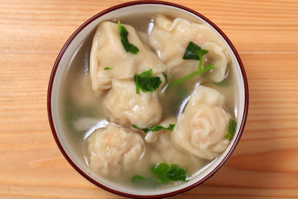 高汤馄饨
