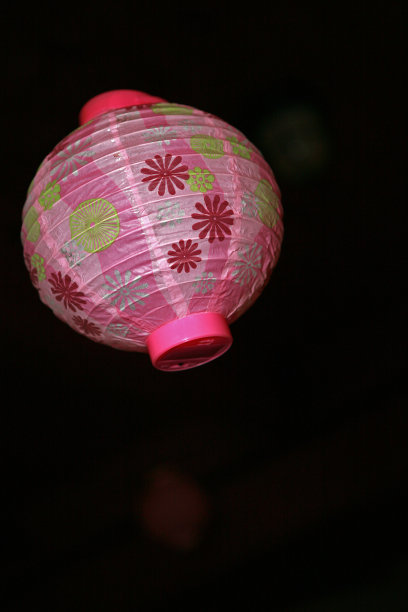 粉色灯笼