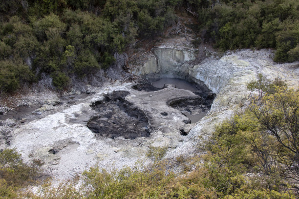 火山口