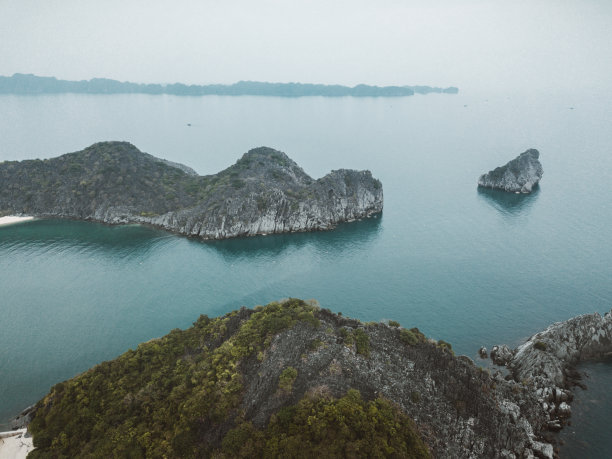 越南下龙湾景区溶洞