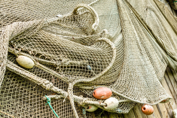 拖捞渔网