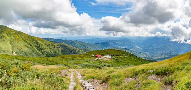 迦森山