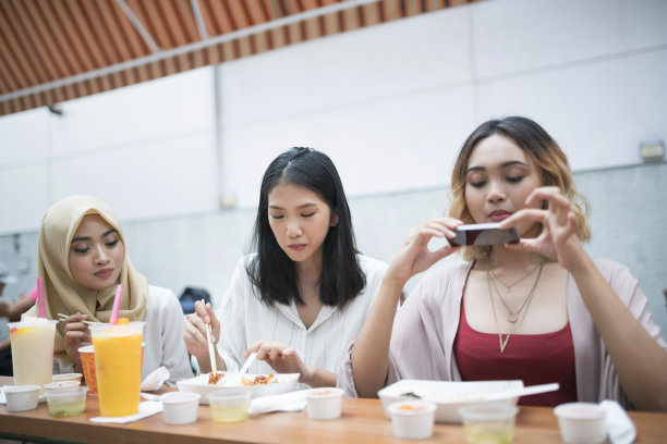 相伴,中国食品,仅女人