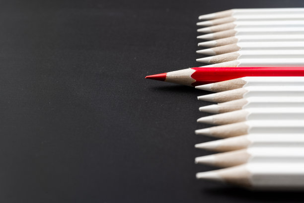 凝聚群众引导群众