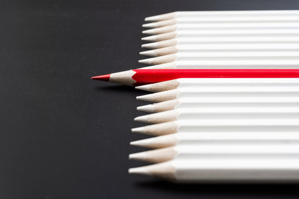 凝聚群众引导群众