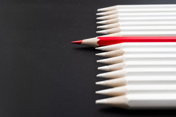 凝聚群众引导群众