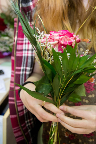 商场妇女节布置