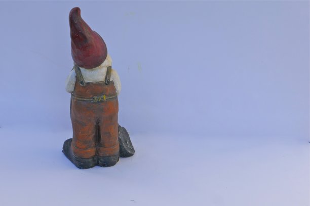 mooning