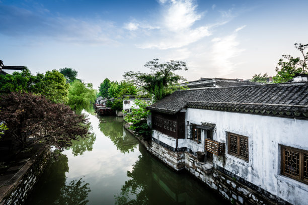 老北京胡同雨景