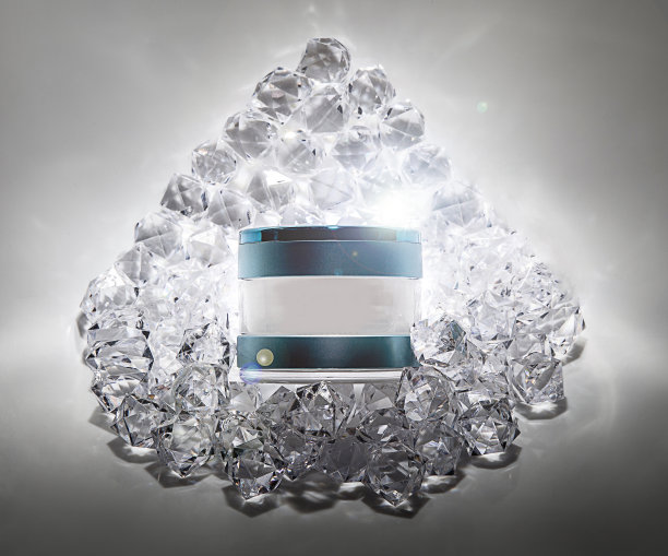 润肤霜化妆品画册