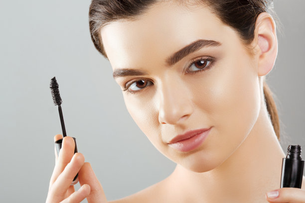 mascara