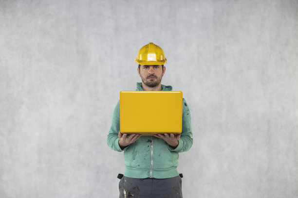 培养建设者接班人