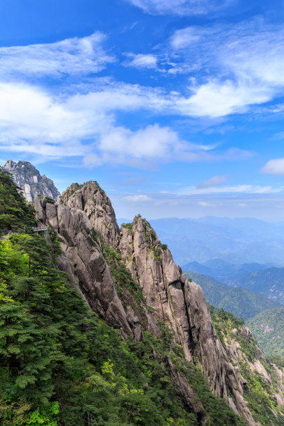 远山群山黄山绿水青山