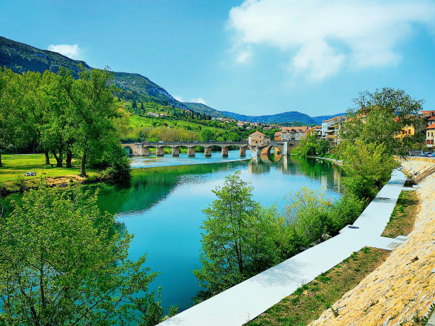 millau