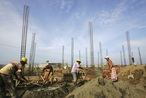 2004
