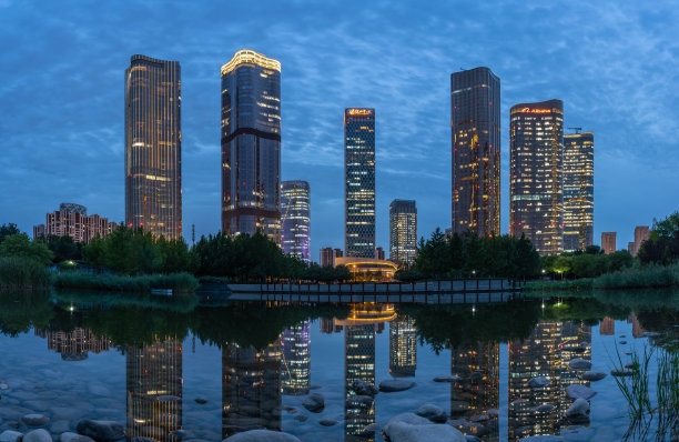 北京地标建筑望京soho夜景