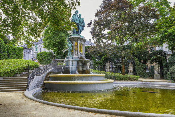 广场公园欧式喷泉雕塑
