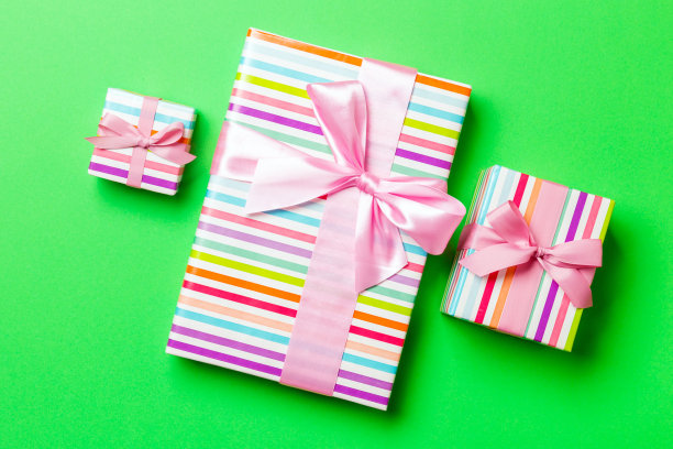 绿色包装盒创意礼品盒