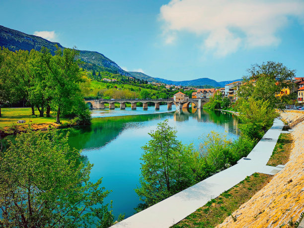 millau