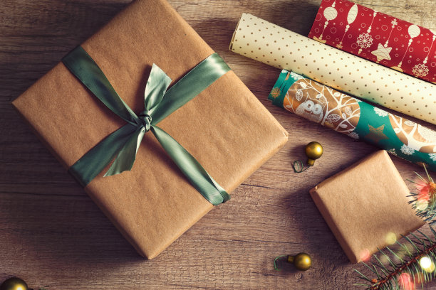 绿色包装盒创意礼品盒