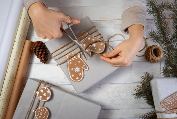 绿色包装盒创意礼品盒