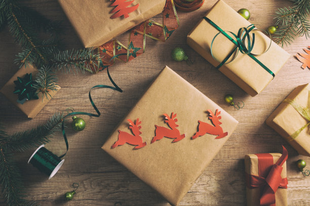 绿色包装盒创意礼品盒