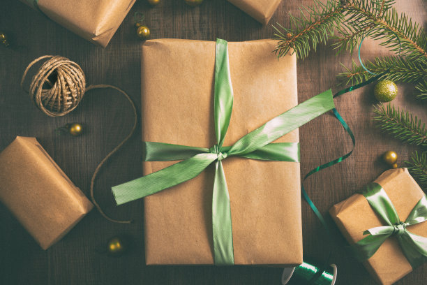 绿色包装盒创意礼品盒