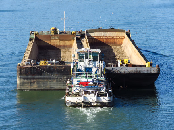 barge