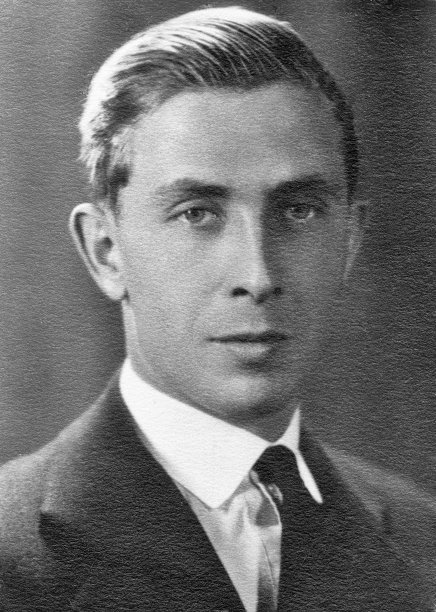 1925