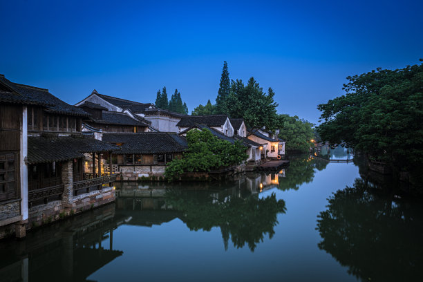 苏州古镇夜景