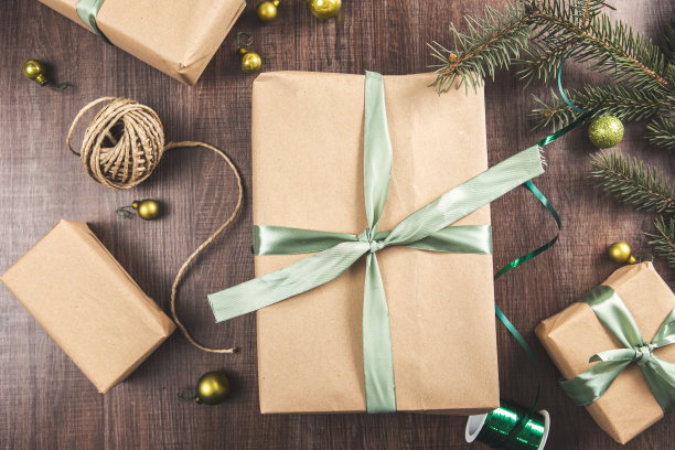 绿色包装盒创意礼品盒