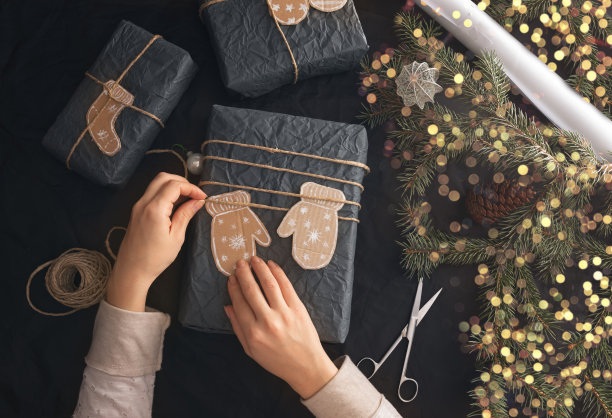 绿色包装盒创意礼品盒