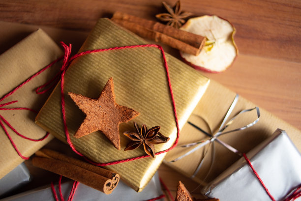 绿色包装盒创意礼品盒