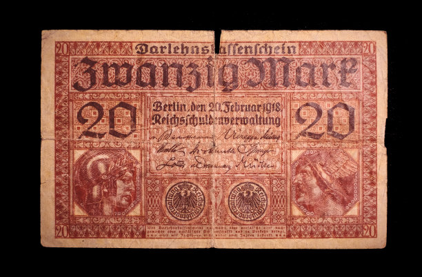 1922