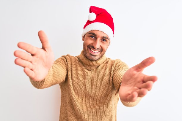 友善姿态张开双手微笑迎接你