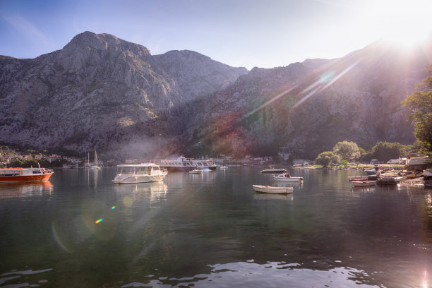 黑山旅游