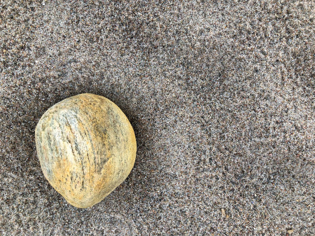 圆滑的石子