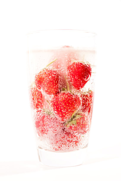 莓果汽水